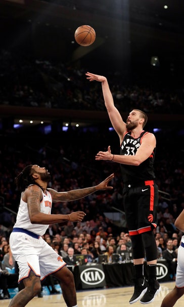 Gasol pitches in, Raptors send Knicks to 16th loss in row